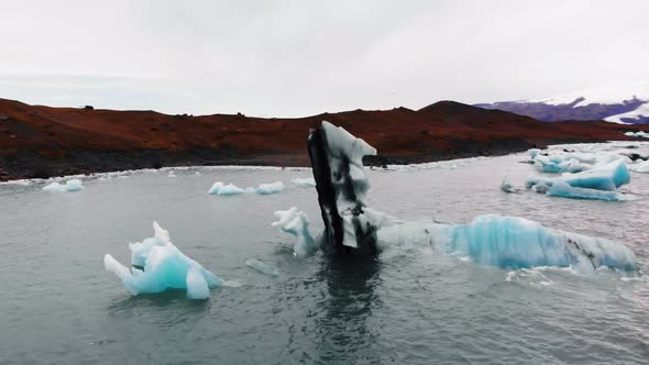 Jökulsárlón Glacier Lagoon in Iceland