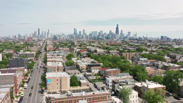 Beautiful Green Suburban Chicago City View Residential Homes with Downtown View