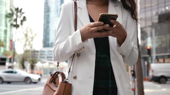 Young woman on the go in the city