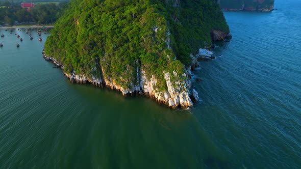 4K Aerial view of the thailand coastline near valley on the Big Island