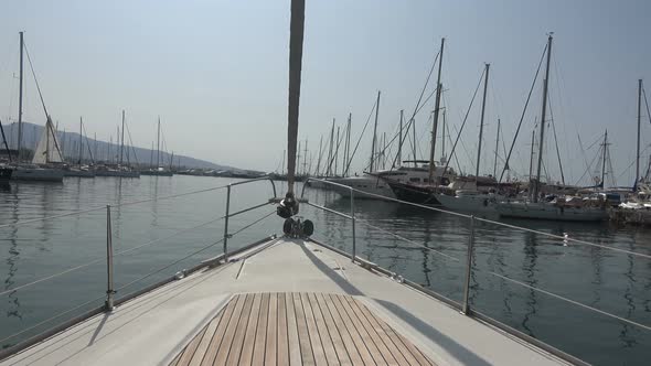 Yachts in the Marina Pov