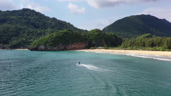 AH - Jetski in Tropical Ocean and Beautiful Island 04