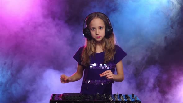 Girl in Smoky Studio Plays for Dj Turntable. Slow Motion
