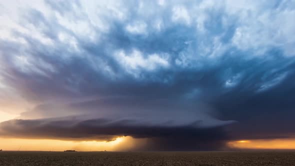 Spectacular Thunderstorm Lightning Strikes Dark Night (18)