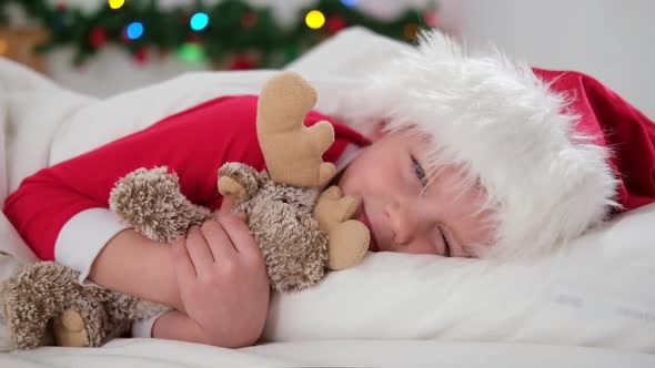 Child Wakes Up Before Christmas