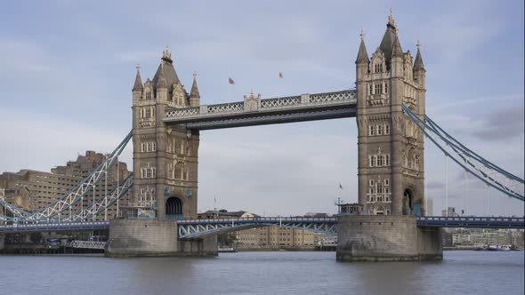 Tower Bridge Day to Night Time Lapse Video with a Great Skyline and Sunset