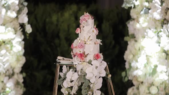 Wedding Cake at the Wedding Ceremony