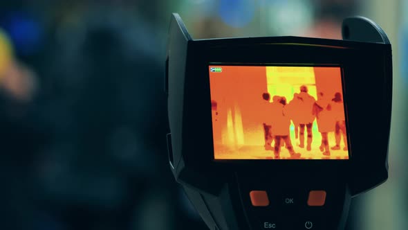 Functioning Thermographic Device Installed in a Public Area