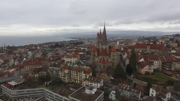 Aerial shot of Lausanne Cathedral and its surroundings