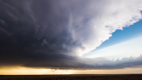 Spectacular Thunderstorm Lightning Strikes Dark Night (17)