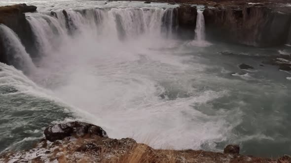 Godafoss in Super Slow Motion at Dusk