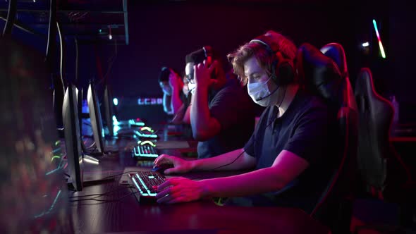 Whiteskinned and Blackskinned Guys are Members of an Esports Online Strategy Crew