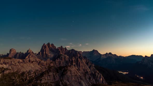 Scenic Dolomites timelapse