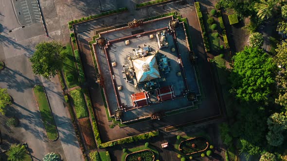 Wat Chalong Temple in Phuket Thailand alt