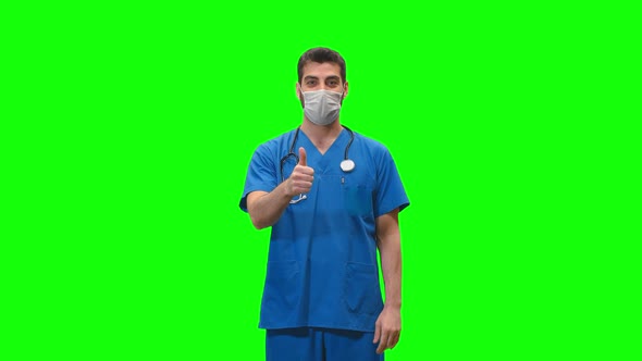 Male Doctor or Nurse Green Screen (2.7K)