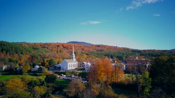 Autumn aerial shot in Stowe