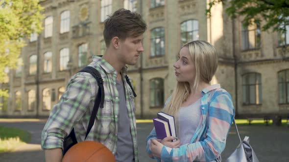 Guy Flirting With Pretty Female Student, Proposing Girl Go to the Cinema