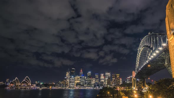 Timelapse of Sydney Harbour at night