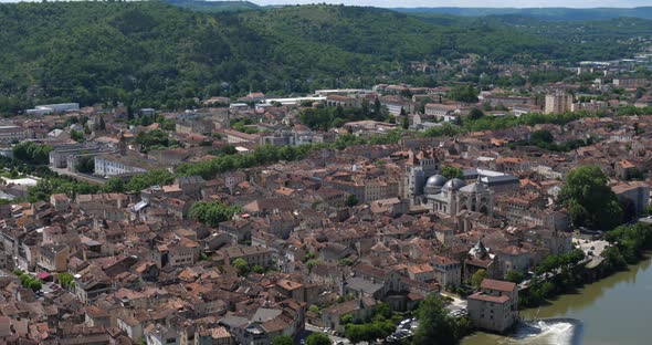 Town of Cahors from Mount Saint-Cyr, Lot department, the Occitan, France