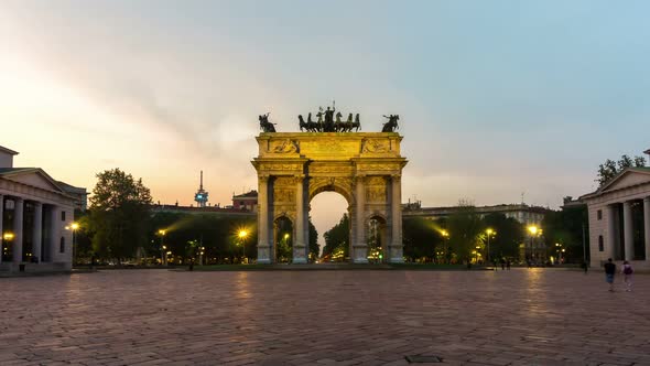 Time lapse of Arco della Pace in Milan , Italy