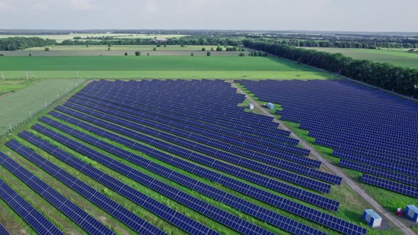 Vast Area of Farmland Now Covered with Solar Power