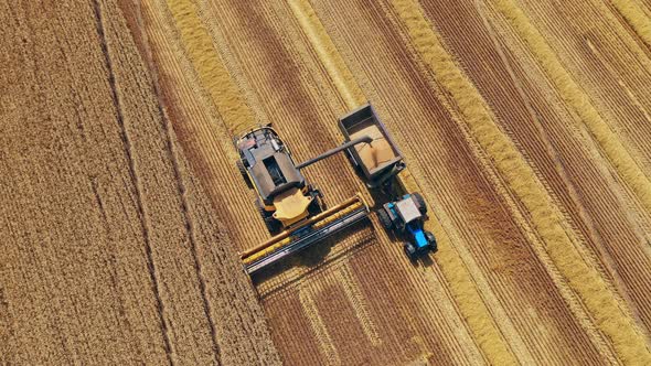 Top view on the tractor and combine harvester