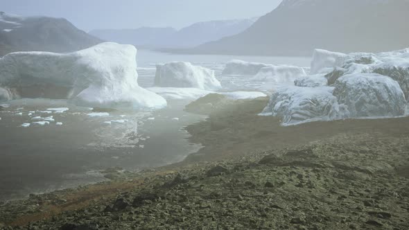 Arctic Nature Landscape with Icebergs in Greenland Icefjord alt