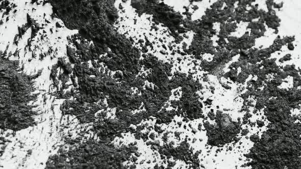 Metal Shavings Sways From Left To Right alt