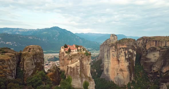 Aerial View Of The Mountains And Meteora Monasteries In Greece 13e