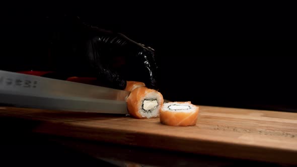 Salmon And Cream Cheese Roll Cut