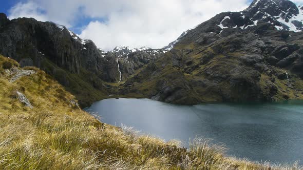 zoom in shot of lake harris on the routeburn track