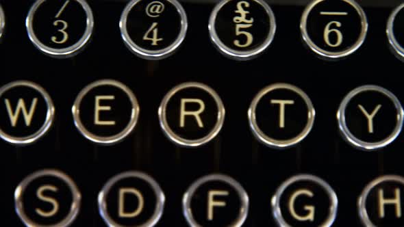 Buttons on vintage typewriter 4k