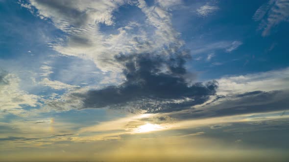 4K Timelapse Sunset And Clouds Moving