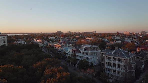 Historic antebellum mansions in Charleston