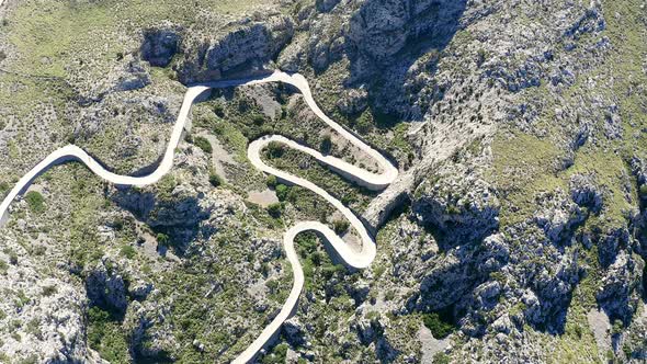 Serpentine, Sa Calobra, Tramuntana mountains, Mallorca, Spain