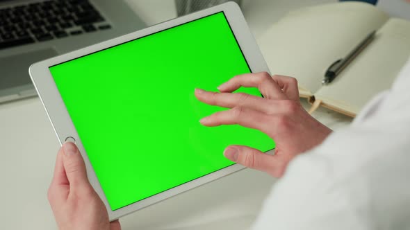 Gadget Tablet with Green Chroma Key Screen Closeup