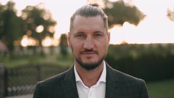 Portrait of Businessman Shaking Head To Reject, Deny