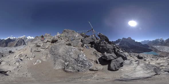 360 VR Gokyo Ri Mountain Top