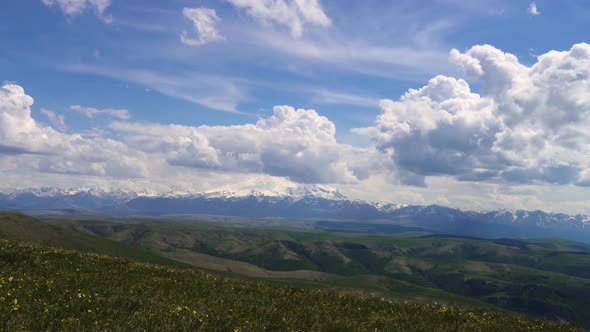 Timelapse Mountains Clouds in the Wild