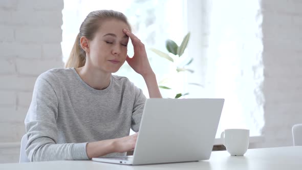 Headache Upset Tense Young Young Woman Working in Office