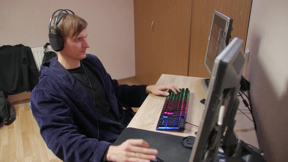 Man Lost In A Computer Game