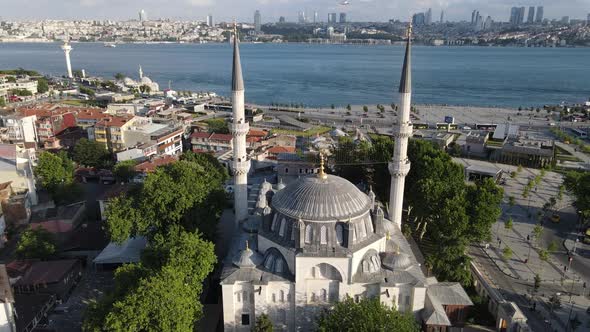 Yeni Valide Mosque