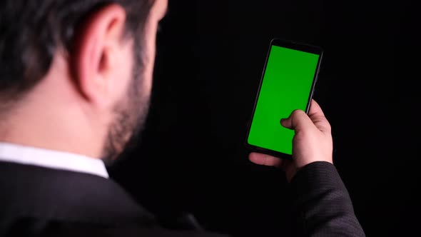 Green Screen Scrolling Phone