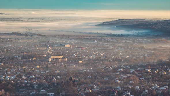 Timelapse Foggy Morning in the City