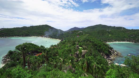 John Suwan Viewpoint on Koh Tao with View Over Shark Bay and Taa Toh Lagoon in Thailand