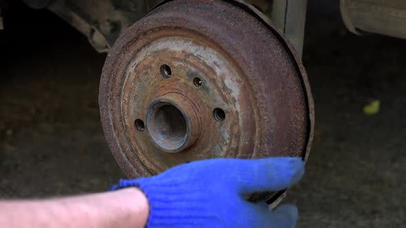 Rear Brake Shoes Servicing and Replacement