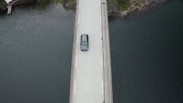 Hyunday Kona electric 2020 driving over bridge, birds eye view