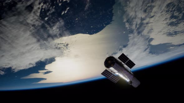 Hubble Space Telescope alt