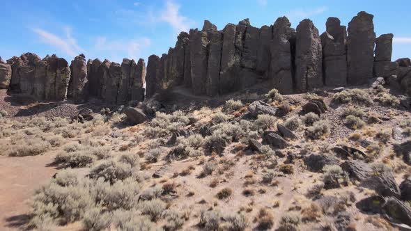 Basalt columns makeup a natural wall along Frenchman's Coulee, aerial reveal