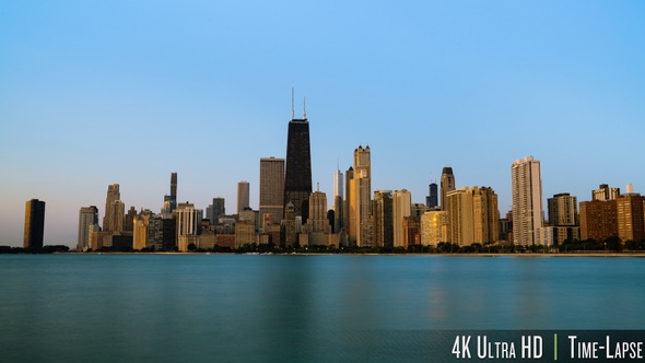 4K Chicago City Sunrise On Cloudless Morning